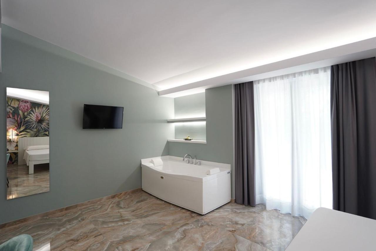 Harmony Tropea Rooms & Suites Esterno foto